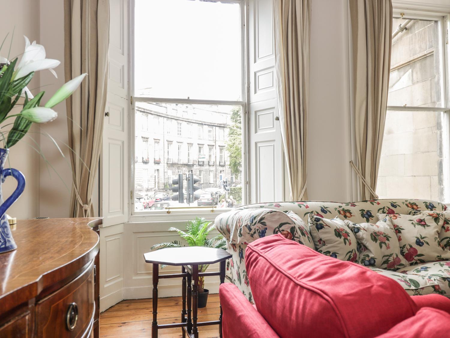 3 Lynedoch Place, EDI